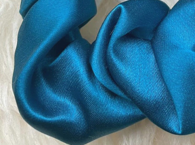 Silk scrunchie - petrol