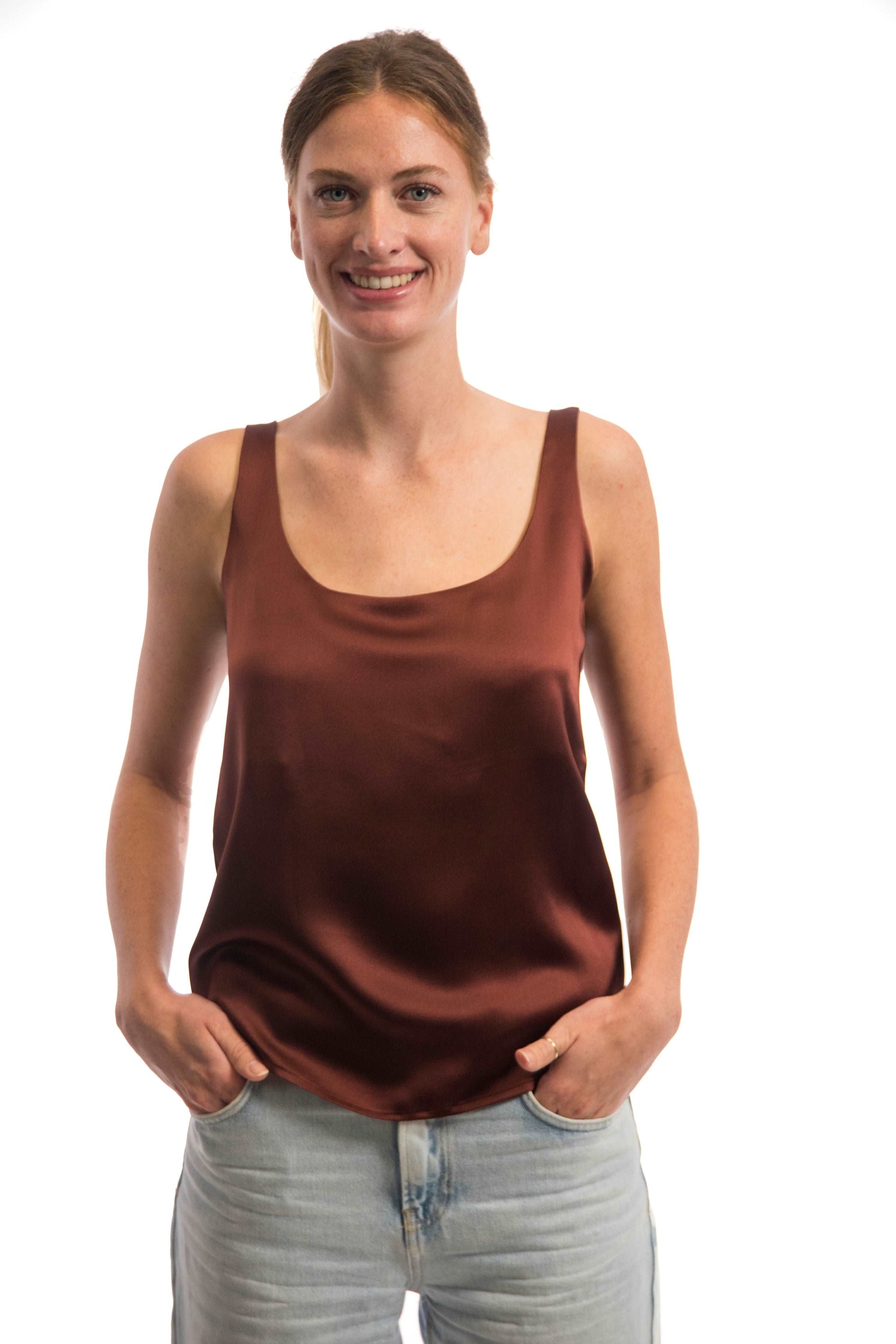 silk appeal amsterdam Emma maroon hemdje zijden kleding zijde vrouwen bustier dupion zomers duurzaam chique dames topje topjes hemdjes  bruin