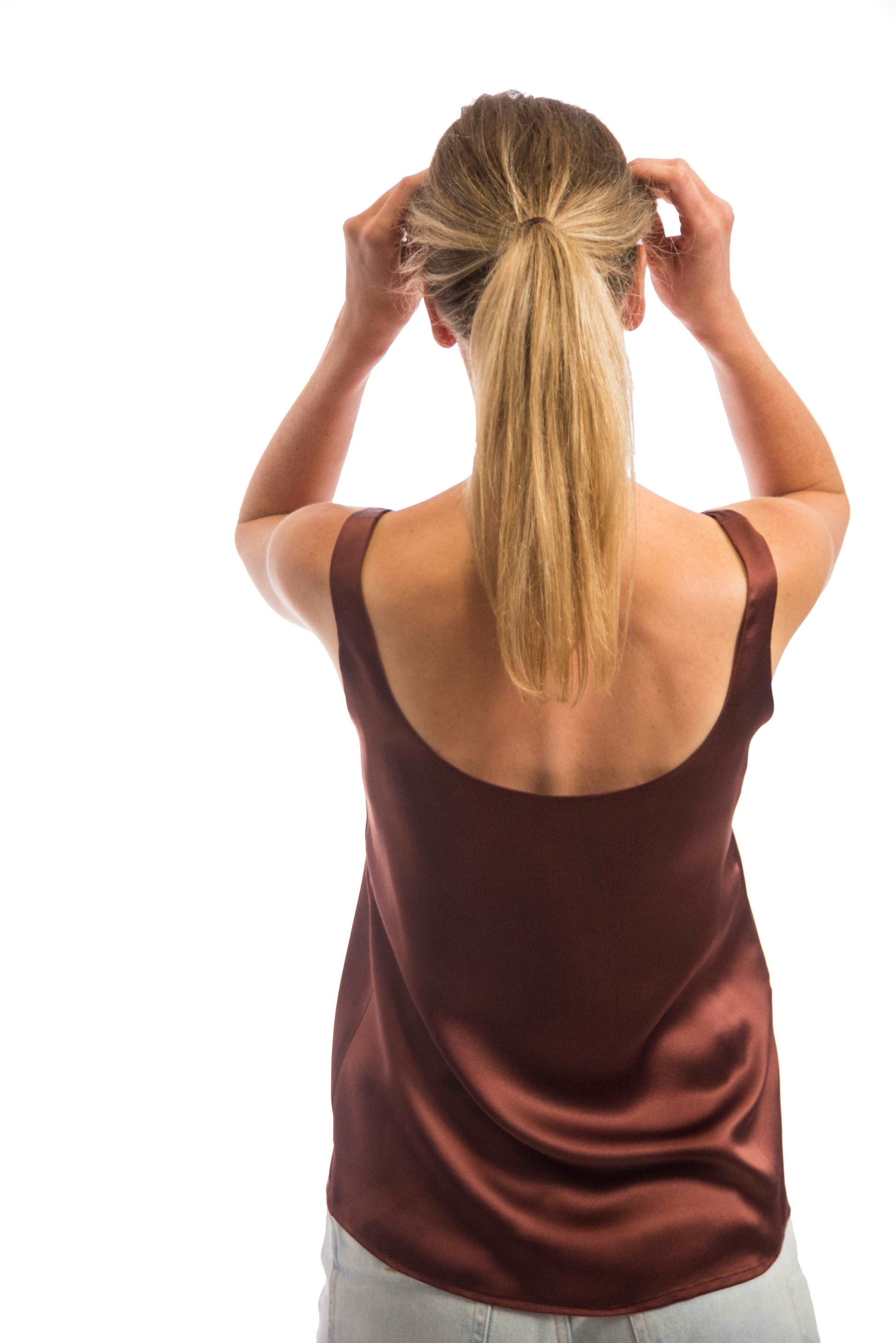 Silks Appeal Amsterdam Emma maroon hemdje zijden kleding zijde vrouwen bustier dupion zomers duurzaam chique dames topje topjes hemdjes 